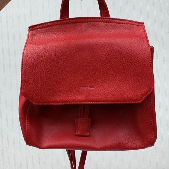 Red backpack handbag Matt & Nat - Picture 1 of 17